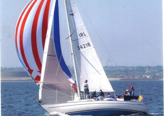 Lady Rowena winning Dun Laoghaire Motor Yacht Club regatta June 2006